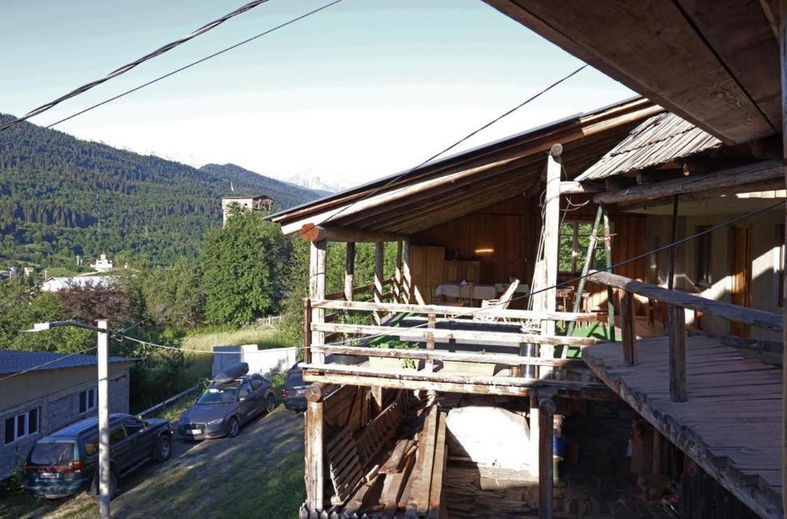 Mestialux Guesthouse Buitenkant foto