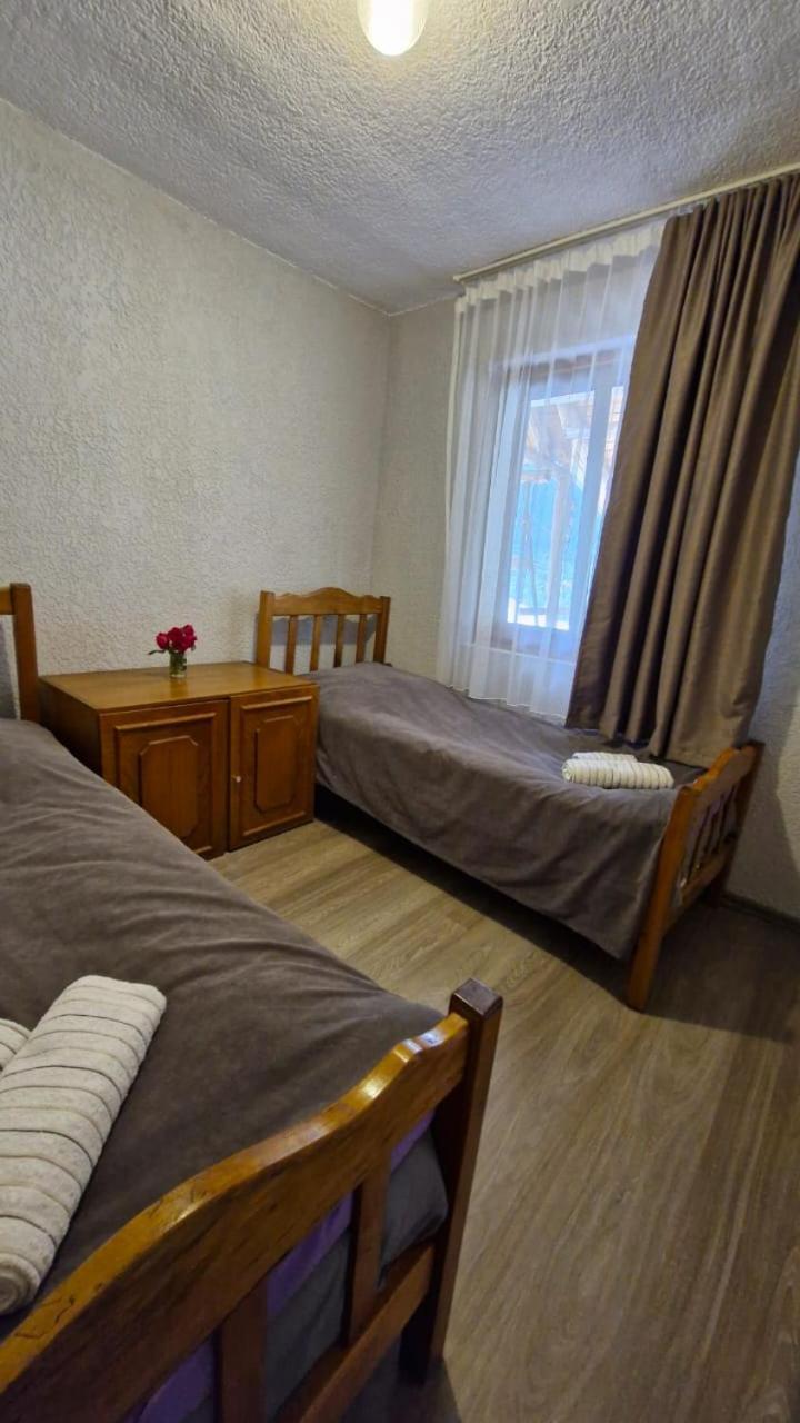 Mestialux Guesthouse Buitenkant foto