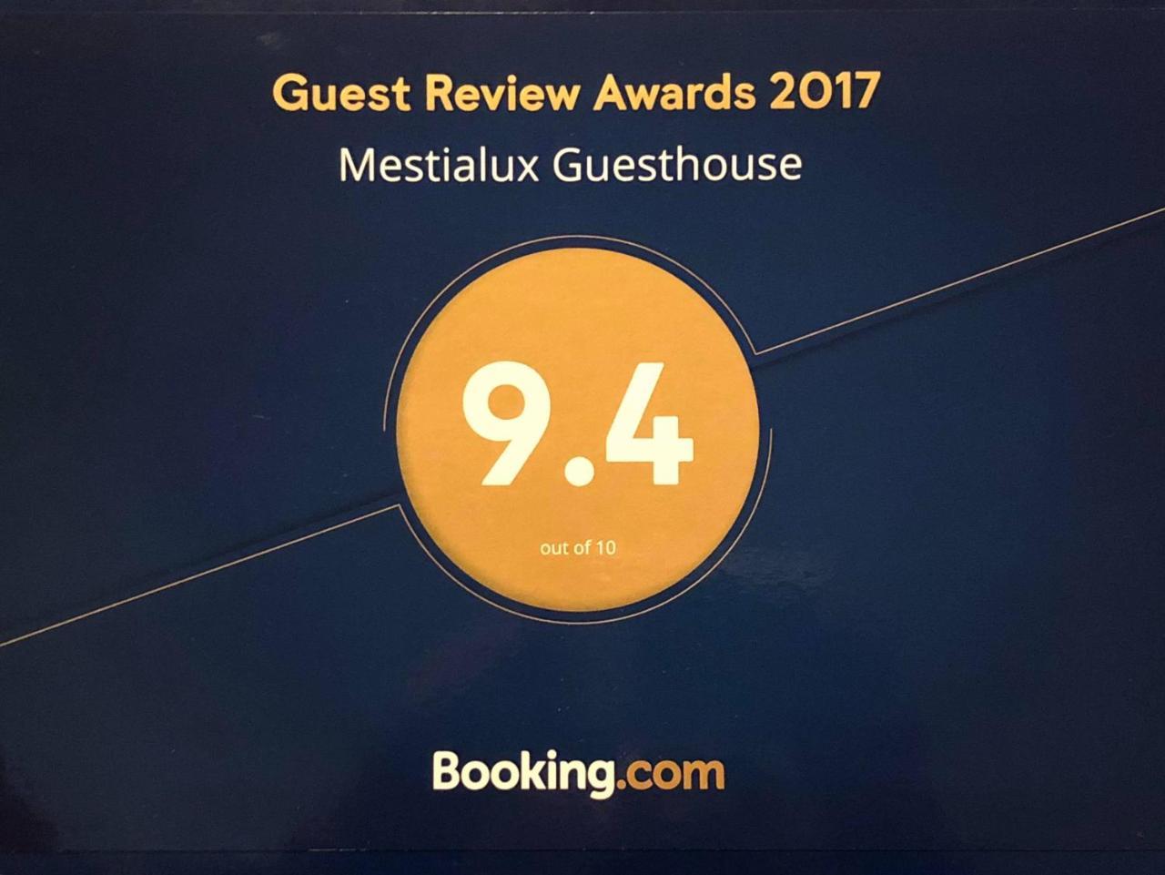Mestialux Guesthouse Buitenkant foto