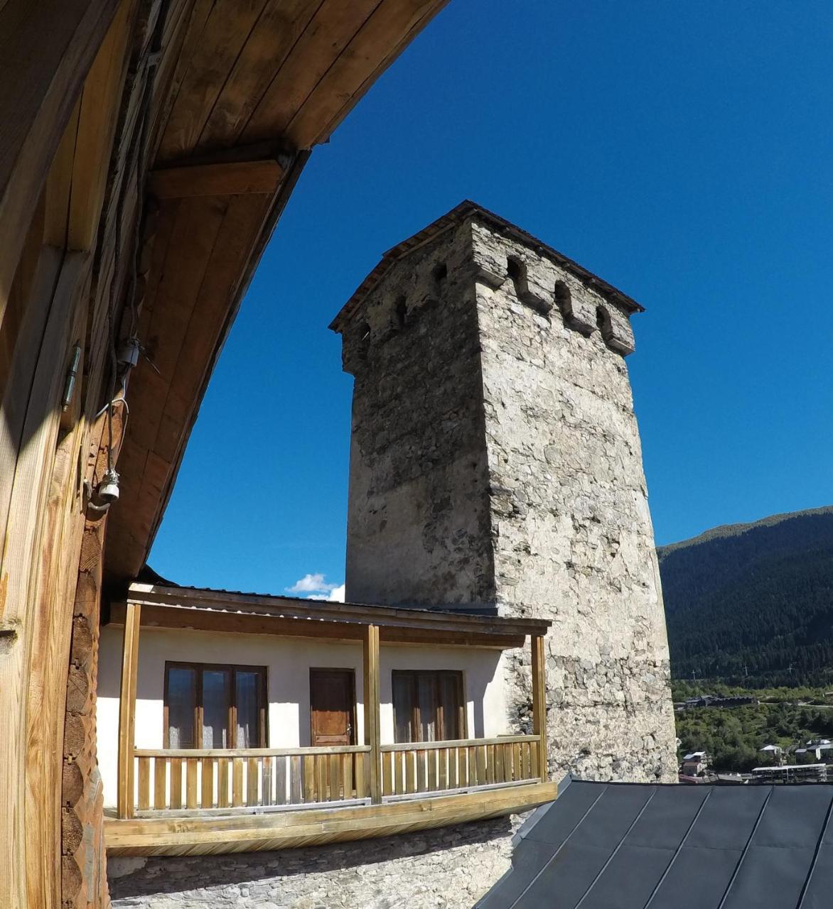 Mestialux Guesthouse Buitenkant foto